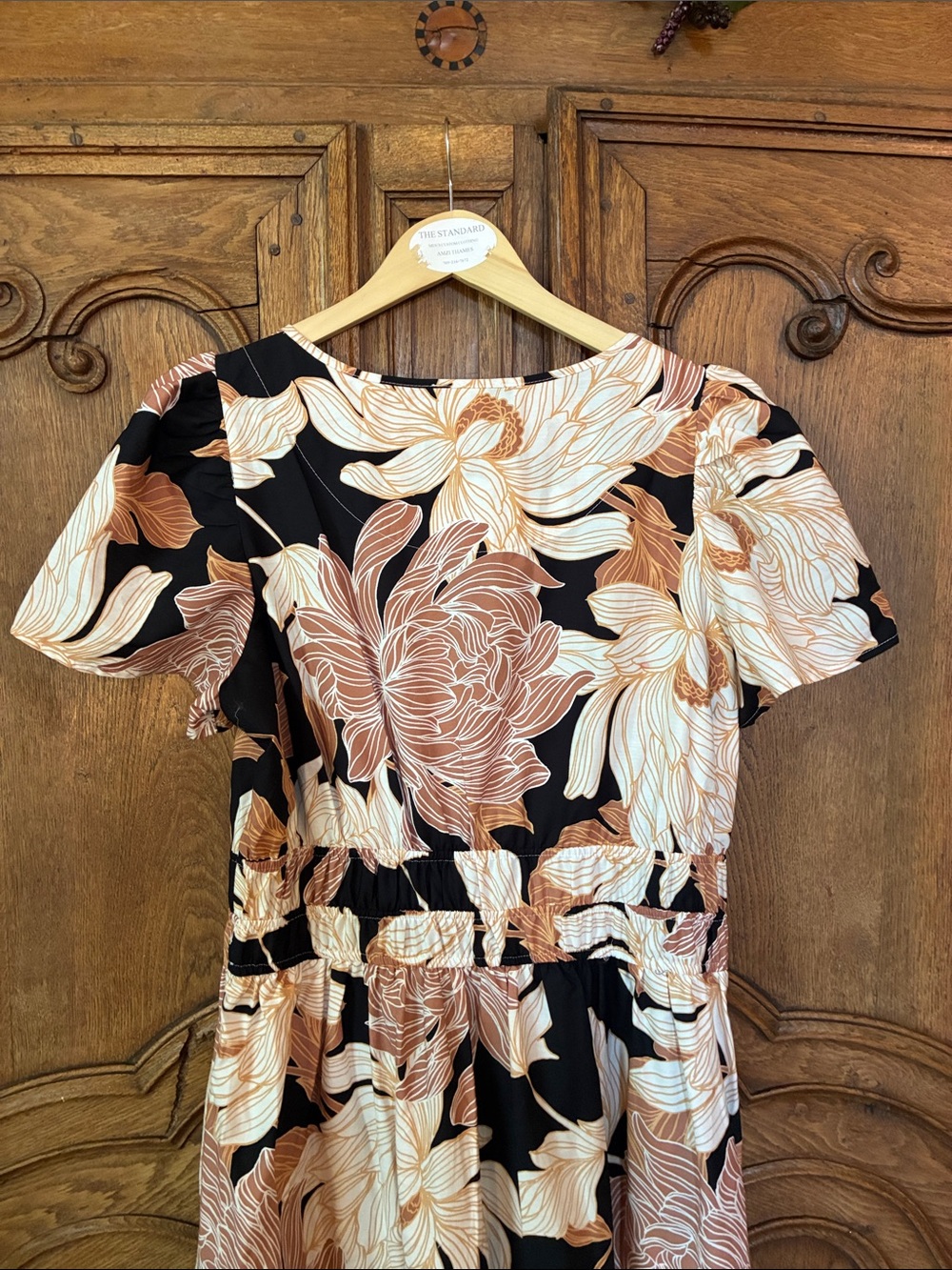 Cynthia Rowley Black Floral V-Neck Tiered Midi Dress - Picture 7 of 8